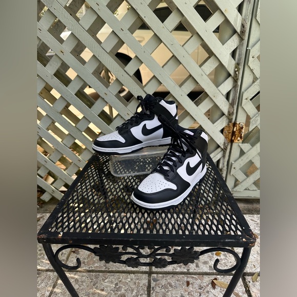 Nike dunks - Picture 5 of 12